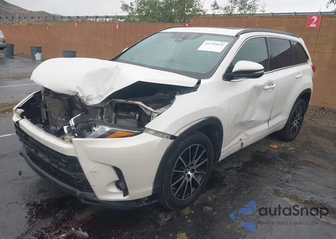 2018 Toyota Highlander Se from USA, damaged, VIN 5TDKZRFHXJS535612